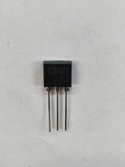 2SC5027 SIL-3 3A 800V 50W NPN TRANSISTOR