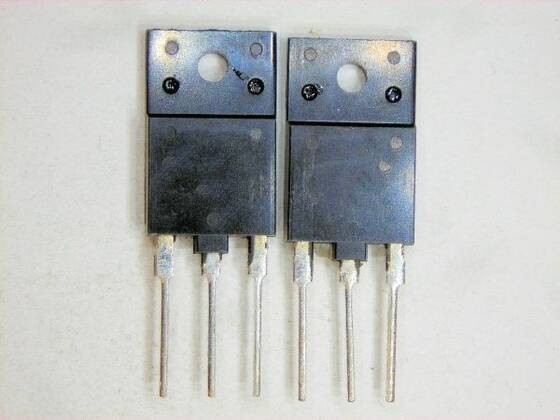 BUH517 ISO-218 8A 1700V NPN TRANSISTOR