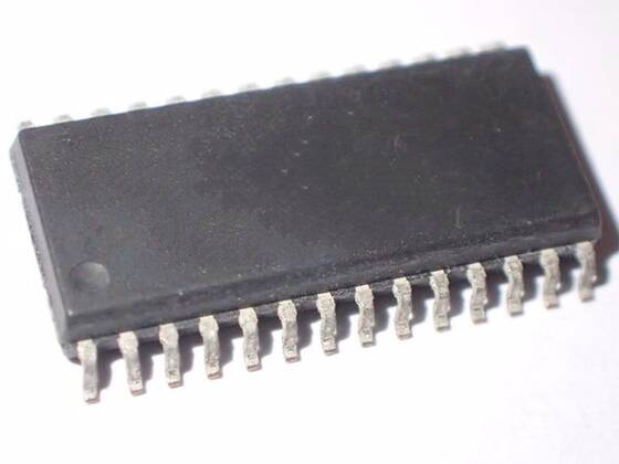 VNQ810 SOIC-28 POWER MANAGEMENT IC